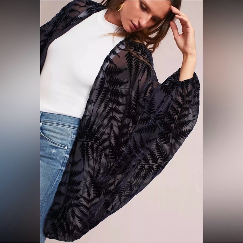 Floreat Anthropologie navy tropical leaf velvet kimono duster size medium